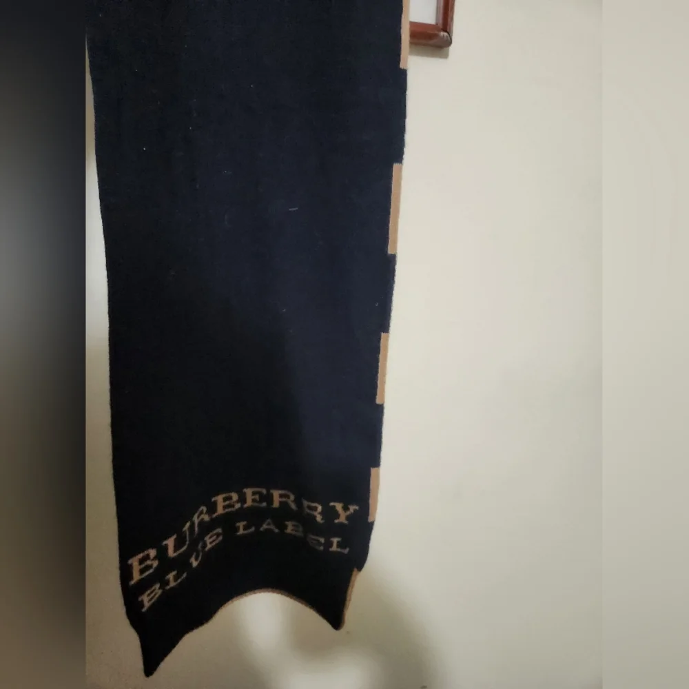 Burberry Bleu Label Japan Exclusive Scarf